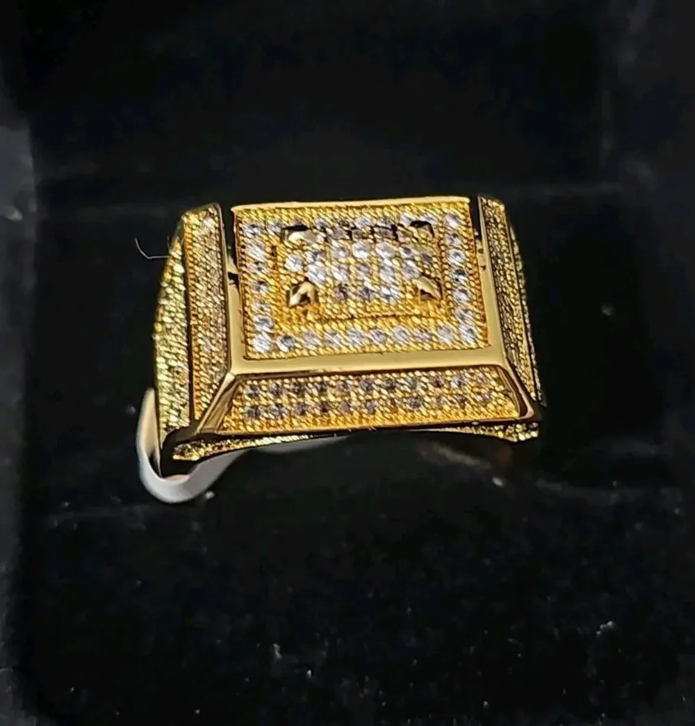 SIZE 11- 23.3m Gold Metal layered Signet Ring Square Pavé w/prong yellow CZs
